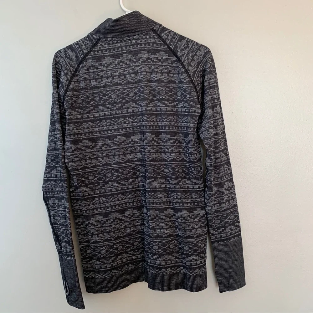 Lululemon 1/4 zip pullover